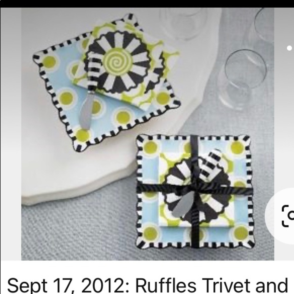 Mudpie Server Set. Ruffle 2012 collection.